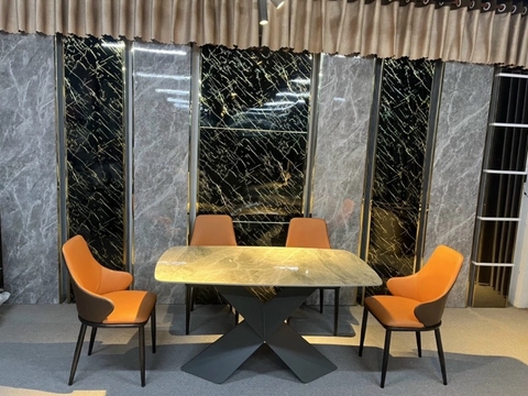 BÀN ĂN ĐẸP GIÁ RẺ MẶT ĐÁ CHÂN SẮT