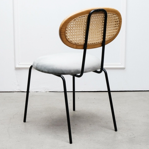 GHẾ CAFE MẶT NỆM LƯNG ĐAN MÂY