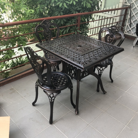 BÀN NGOÀI TRỜI - BV04