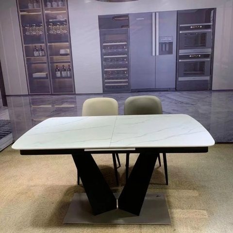 BÀN ĂN THÔNG MINH KÉO DÀI NHẬP KHẨU