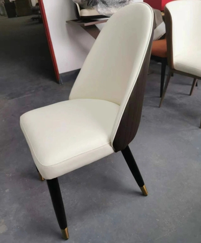 GHẾ ĂN NHẬP KHẨU BỌC NỆM ELLA