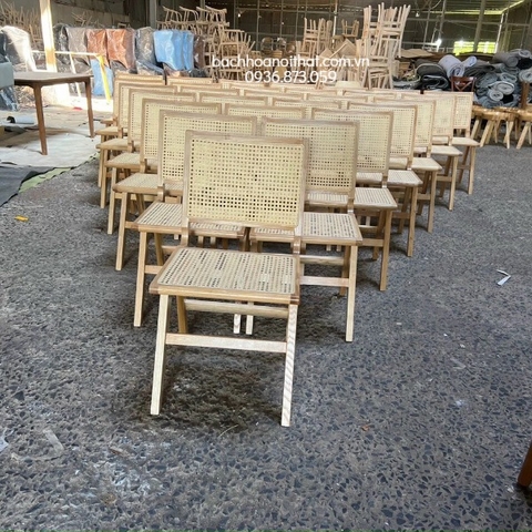 GHẾ ĂN CHARLY GỖ ASH - GAG54