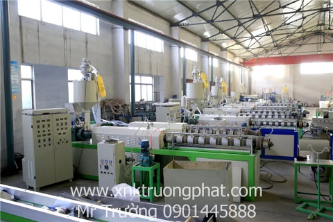 Máy đùn ống  Xốp PE Foam dạng ống nhiều màu