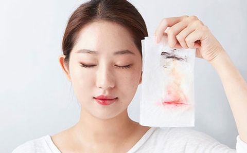 Bao nhiêu tuổi dùng được nước tẩy trang