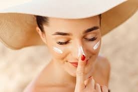 SPF là gì? PA+++ là gì? Cách đọc đúng và chọn chuẩn cho từng loại da