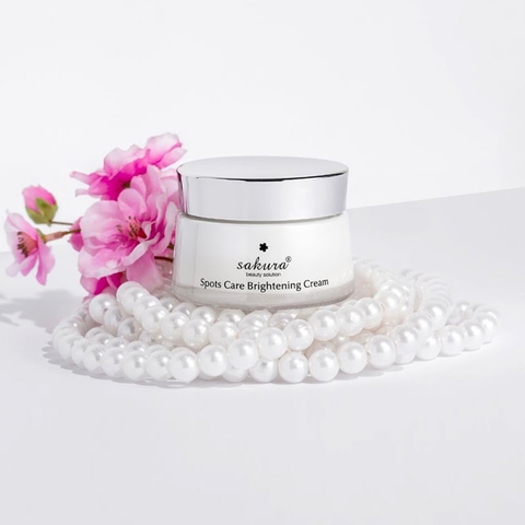 Kem dưỡng trắng da Sakura Spots Care Brightening Cream 45gr, dưỡng trắng, ngăn ngừa sạm nám