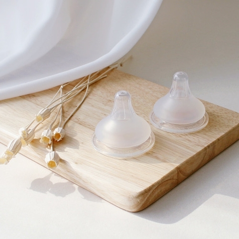Núm ti bình sữa Tovi and Molly (1 cái)