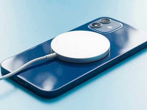 Hướng Dẫn Sạc Pin iPhone 13 Đúng Cách