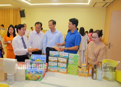 Ninh Bình - Cà Mau - Bạc Liêu: Kết nối cung cầu hàng hóa năm 2024