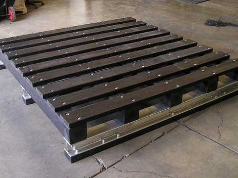 TẤM PALLET SẮT HỘP - 0936.994.885