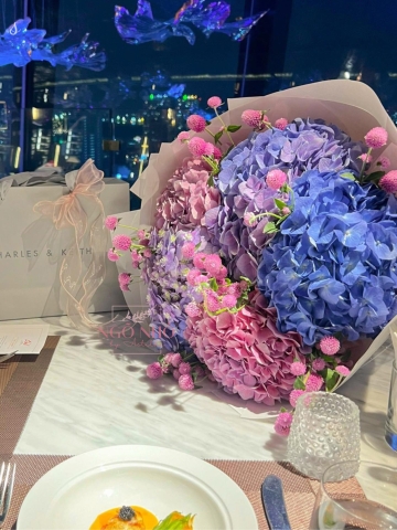 Bó Hoa Cẩm Tú Cầu Nhập Khẩu - Specials