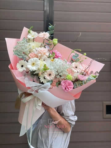 Bó Hoa Tông Hồng Pastel 700