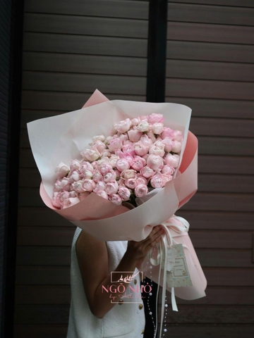 Bó Hồng Chùm Plume