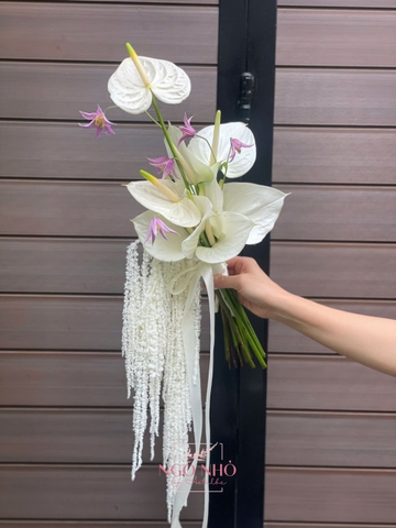 Bó Hoa Cưới Hồng Môn Mix Clematis, Dền rũ