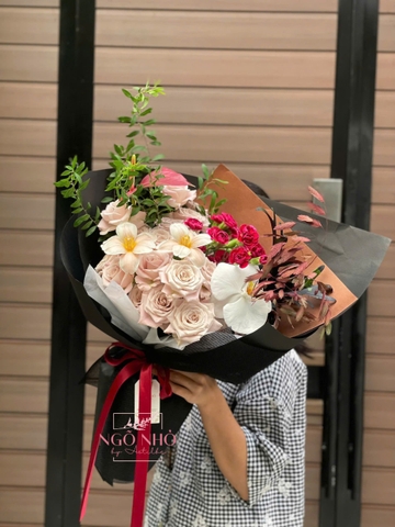 Bó Hồng Menta Mix Tulip Nâu