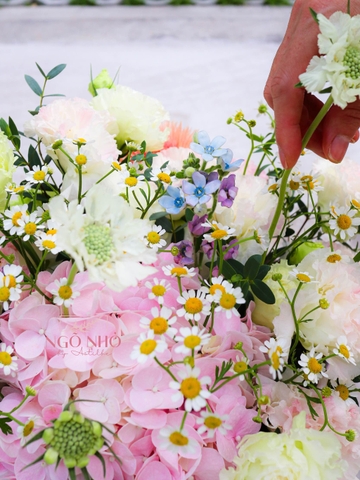 Bó Hoa Nơ Hồng Đứng | CUTE20 Dễ Thương