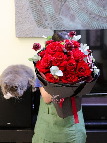 Bó Hoa Dáng Tròn | Hồng Đỏ Ecuador 892