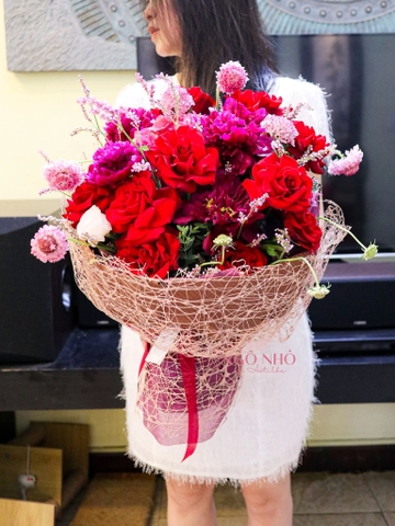 Bó Hoa Peony  Blạck Beauty 8506 - Mẫu Đơn Đỏ Trầm Nhật Bản