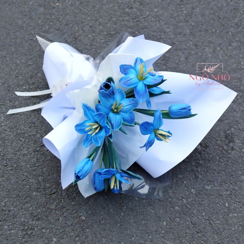 Bó tulip xanh avatar