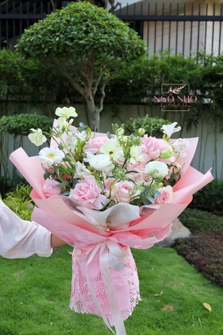 Bó hoa tông hồng