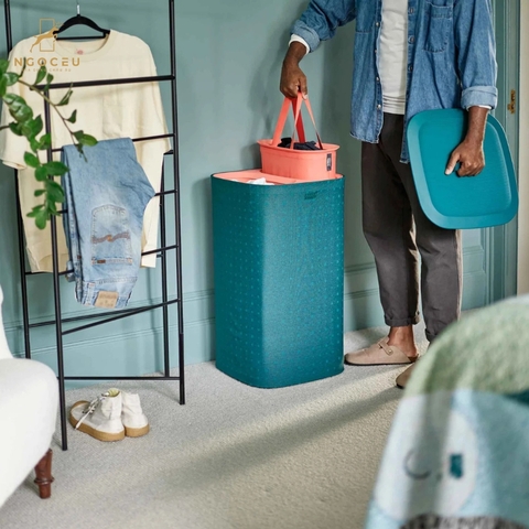 Thùng đựng đồ giặt 2 ngăn có quai xách Joseph Joseph 50022 Tota Pop 60L - Màu xanh lá cây
