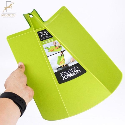 Thớt thái 3 mặt Joseph Joseph Chop 2Pot gấp đa năng – Màu Xanh