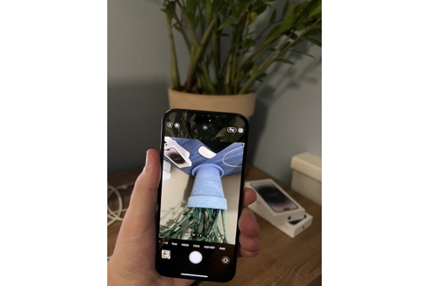 Cách khắc phục chụp ảnh trên iPhone bị ngược đơn giản, nhanh chóng.