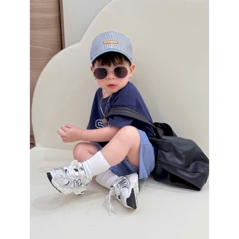 BT459- Bộ super xanh biển phối kèm mũ kẻ chất cotton mix quần cua