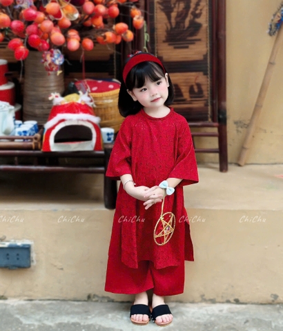 SETKID057-SET áo dài đỏ lụa vân chìm bé gai tặng kèm mấn