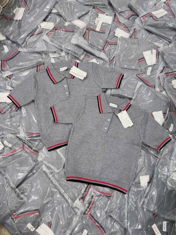 A52-Áo len dệt kim Quảng Châu cộc tay xám cổ bẻ