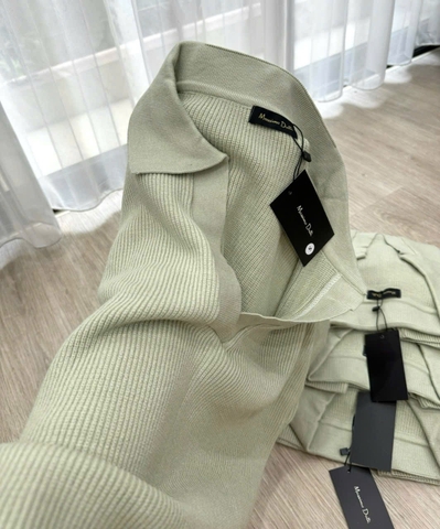 A288- áo len cổ bẻ màu xanh mint chất len nhà máy dệt dày dặn