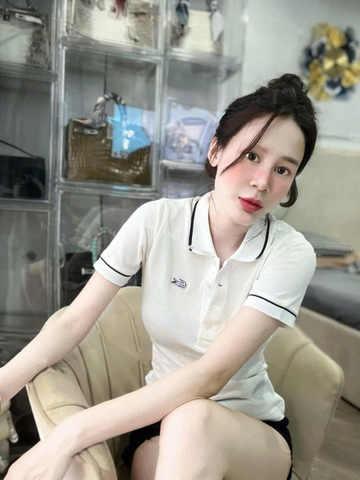 A304- Áo polo cổ trắng viền nhỏ thêu polo nổi tem nhà máy