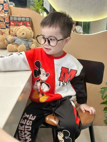 BN132-(9-26kg) Bộ nỉ dài tay bé trai mickey đỏ VNXK