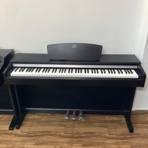 Đàn Piano Yamaha YDP135