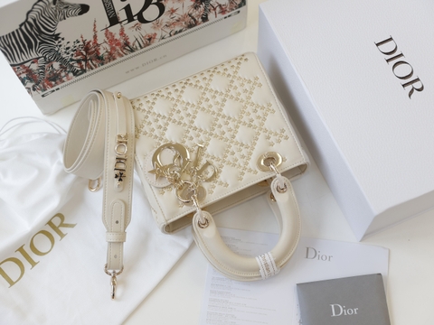 Túi Dior Laddy Đính Ngôi Sao SP Size 20cm Có 2 hộp