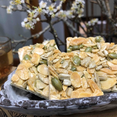 Bánh Ngói Ngũ Hạt Healthy