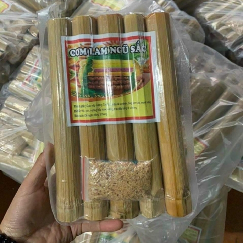 Cơm ống lam Tây Bắc