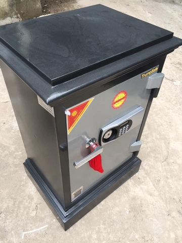 Két sắt Việt Tiệp
