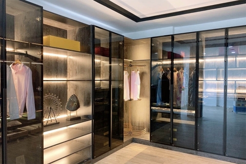 Khám phá những ưu điểm nổi bật của tủ quần áo nhôm kính cửa lùa