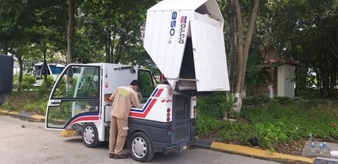 Bảo trì xe quét rác