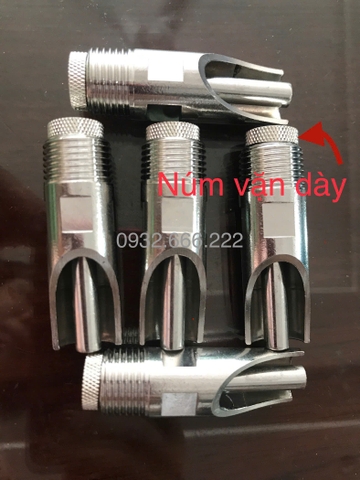 Núm uống cho heo con, heo sữa khác với núm uống cho con heo thịt, heo nái như nào?