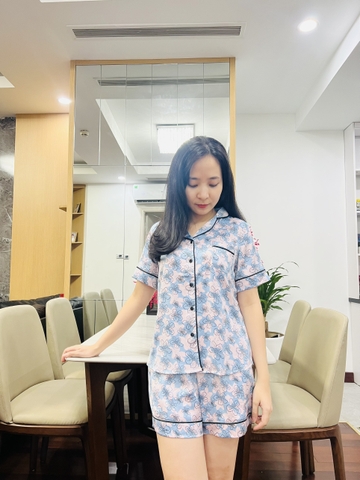 Bộ Pijama lụa Emma quần đùi