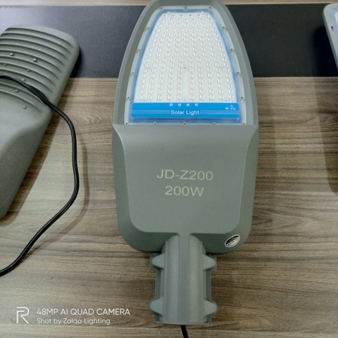 Đèn đường Năng Lượng JD-Z200 (200W)