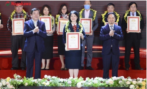 Nagakawa được vinh danh tại các giải thưởng uy tín