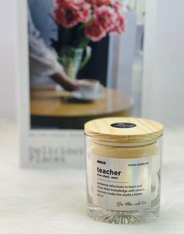 Nến Thơm Dát Vàng ( Có thể in tem theo yêu cầu )