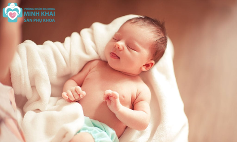 Các Lưu Ý Khi Chăm Sóc Trẻ Sơ Sinh Bố Mẹ Nhất Định Phải Biết