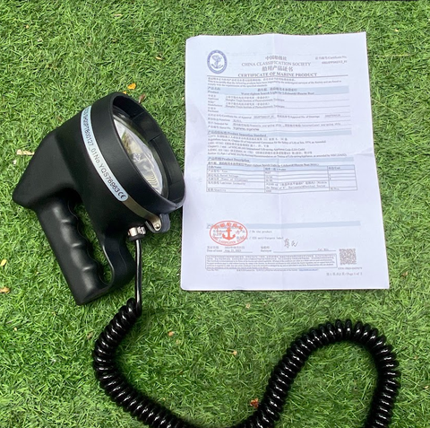 Đèn tìm kiếm trong xuồng 12V WS97-80H Trung Quốc