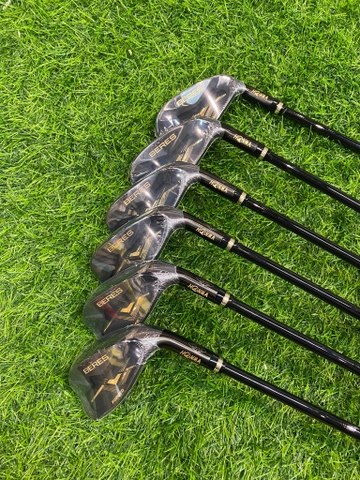 Bộ sắt Honma Beres Black 2022 ARMRQ 6-11 Cán Mềm SR