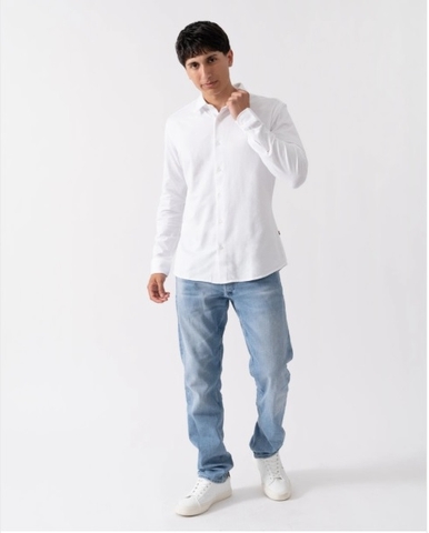 Cách chọn size quần áo theo cân nặng sao cho phù hợp