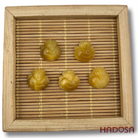 Hồ Ly đá mắt hổ vàng